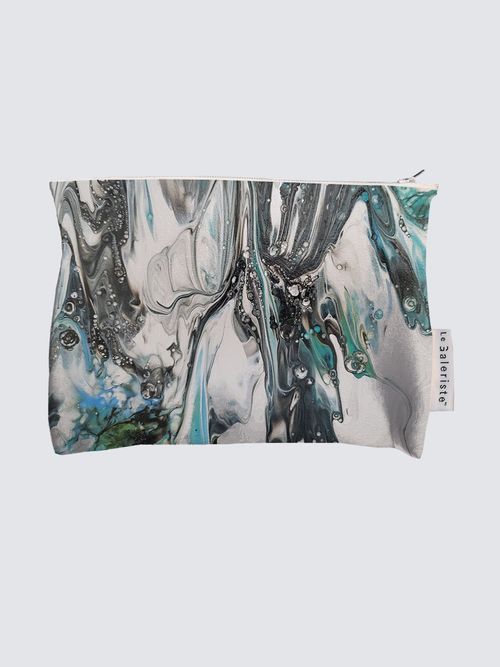 Picture of Passion Lily Remi Pouch